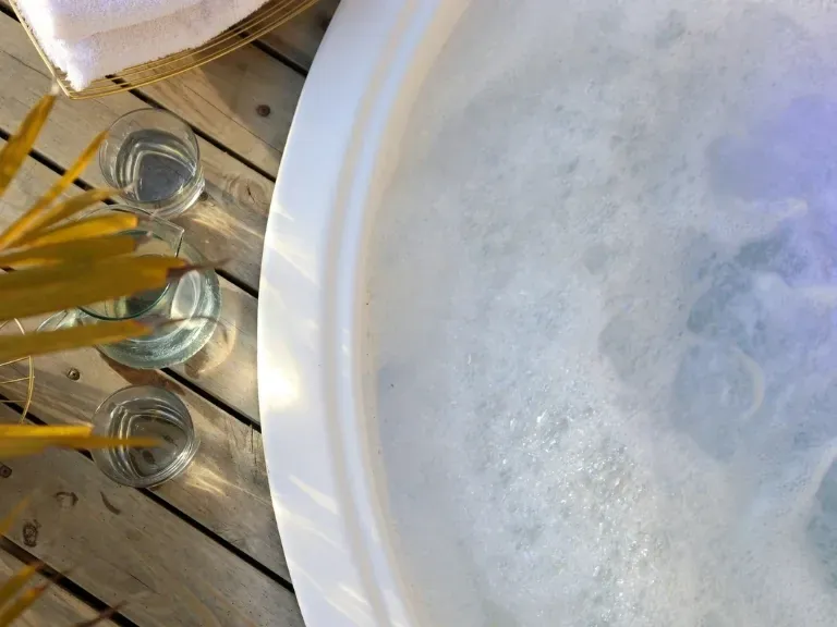 Jacuzzi, lato, woda