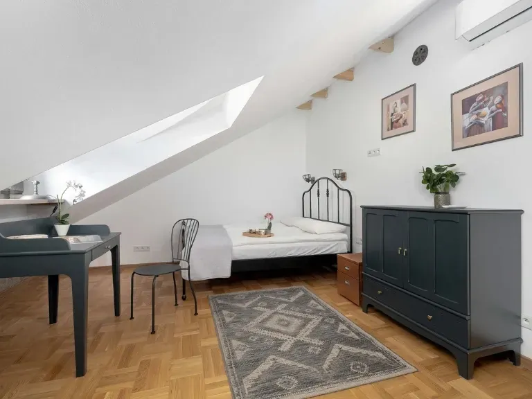 Sypialnia w apartamencie w Lublinie