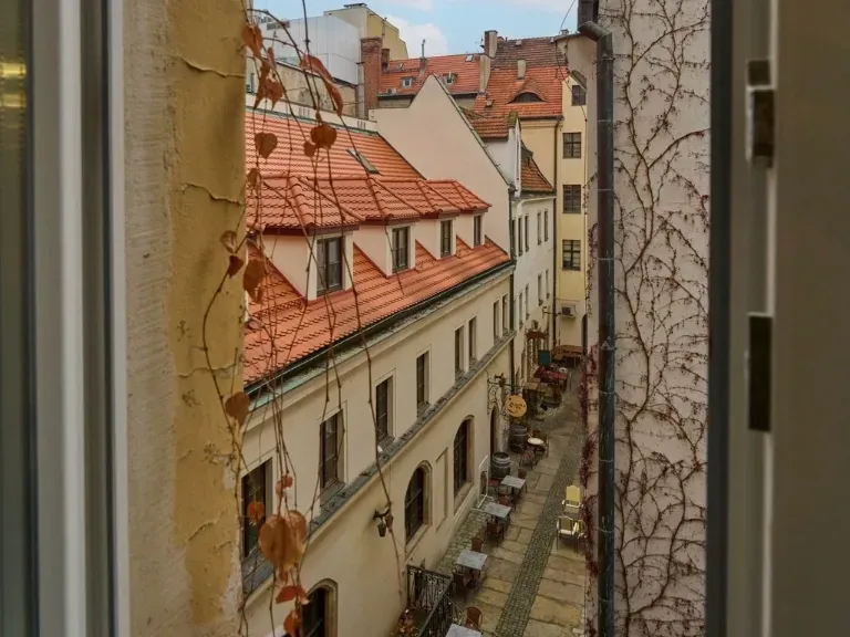 Widok z apartamentu, Wrocław
