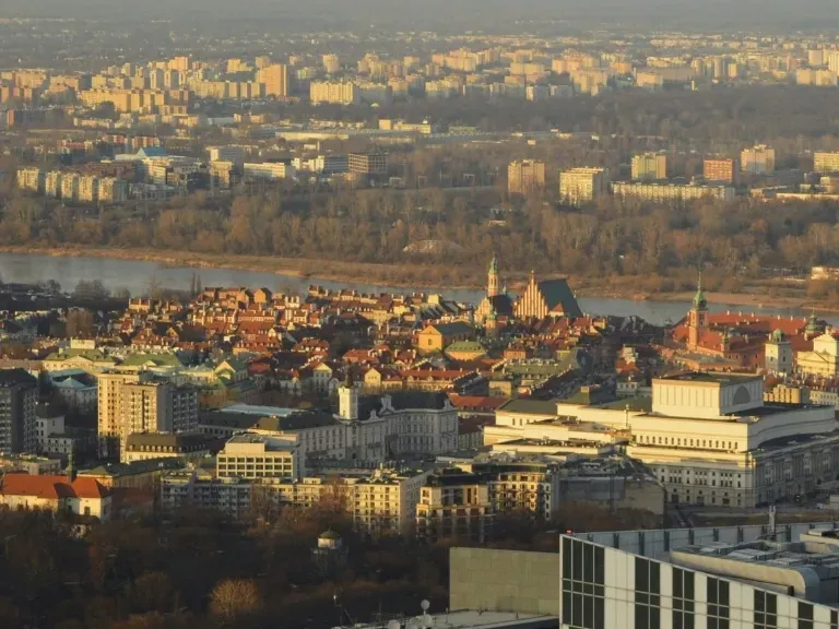Widok na Warszawę, budynki, Wisła
