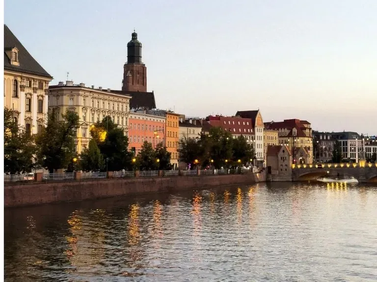 Wakacje we Wrocławiu nad wodą