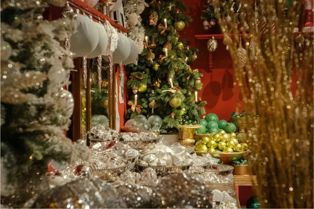 stoisko na jarmarku bożonarodzeniowym